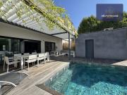 Maison 8 pièces 270 m²