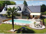 Maison 8 pièces 270 m²