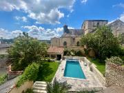 Maison 8 pièces 270 m²