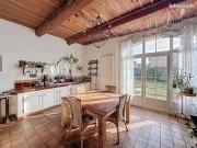 Maison 8 pièces 271 m²