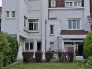 Maison 8 pièces 274 m²