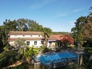 Maison 8 pièces 274 m²