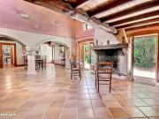 Maison 8 pièces 275 m²