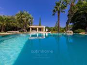 Maison 8 pièces 276 m²