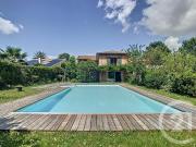 Maison 8 pièces 277 m²