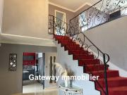 Maison 8 pièces 277 m²