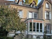 Maison 8 pièces 278 m²