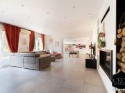 Maison 8 pièces 280 m²