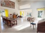 Maison 8 pièces 280 m²