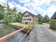 Maison 8 pièces 280 m²