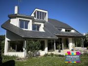 Maison 8 pièces 281 m²