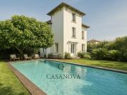 Maison 8 pièces 283 m²