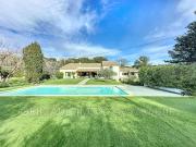 Maison 8 pièces 283 m²