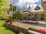 Maison 8 pièces 284 m²