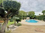 Maison 8 pièces 285 m²