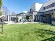 Maison 8 pièces 287 m²