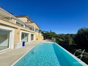 Maison 8 pièces 297 m²