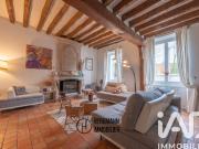 Maison 8 pièces 300 m²