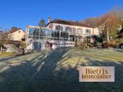 Maison 8 pièces 300 m²