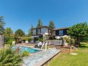 Maison 8 pièces 300 m² Maison 8 pièces 300 m²