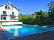 Maison 8 pièces 300 m²