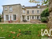 Maison 8 pièces 300 m²