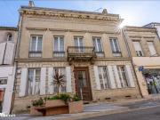 Maison 8 pièces 300 m²