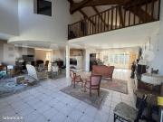 Maison 8 pièces 300 m²