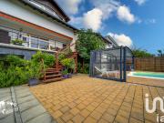 Maison 8 pièces 300 m²