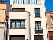 Maison 8 pièces 301 m²