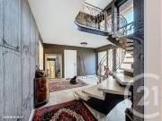 Maison 8 pièces 305 m²