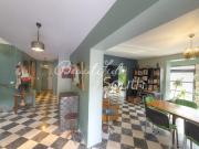 Maison 8 pièces 305 m²