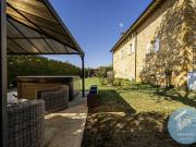 Maison 8 pièces 306 m²