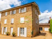 Maison 8 pièces 306 m²