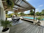 Maison 8 pièces 307 m²