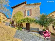 Maison 8 pièces 308 m²