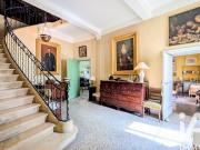 Maison 8 pièces 312 m²