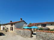 Maison 8 pièces 313 m²