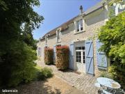 Maison 8 pièces 313 m²