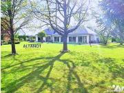 Maison 8 pièces 317 m²