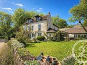 Maison 8 pièces 320 m²