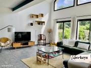 Maison 8 pièces 322 m²