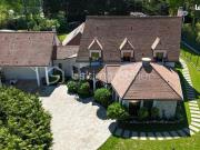 Maison 8 pièces 324 m²