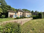 Maison 8 pièces 325 m²
