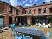 Maison 8 pièces 326 m²