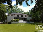 Maison 8 pièces 330 m²