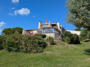 Maison 8 pièces 330 m²