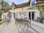 Maison 8 pièces 330 m²