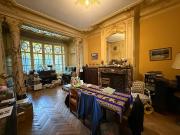 Maison 8 pièces 337 m²