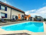 Maison 8 pièces 338 m²